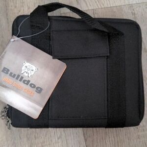Bulldog Black Hard Sided Case